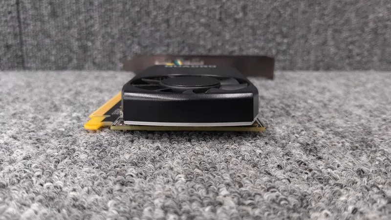 ELSA Graphics Card: QUADRO P400