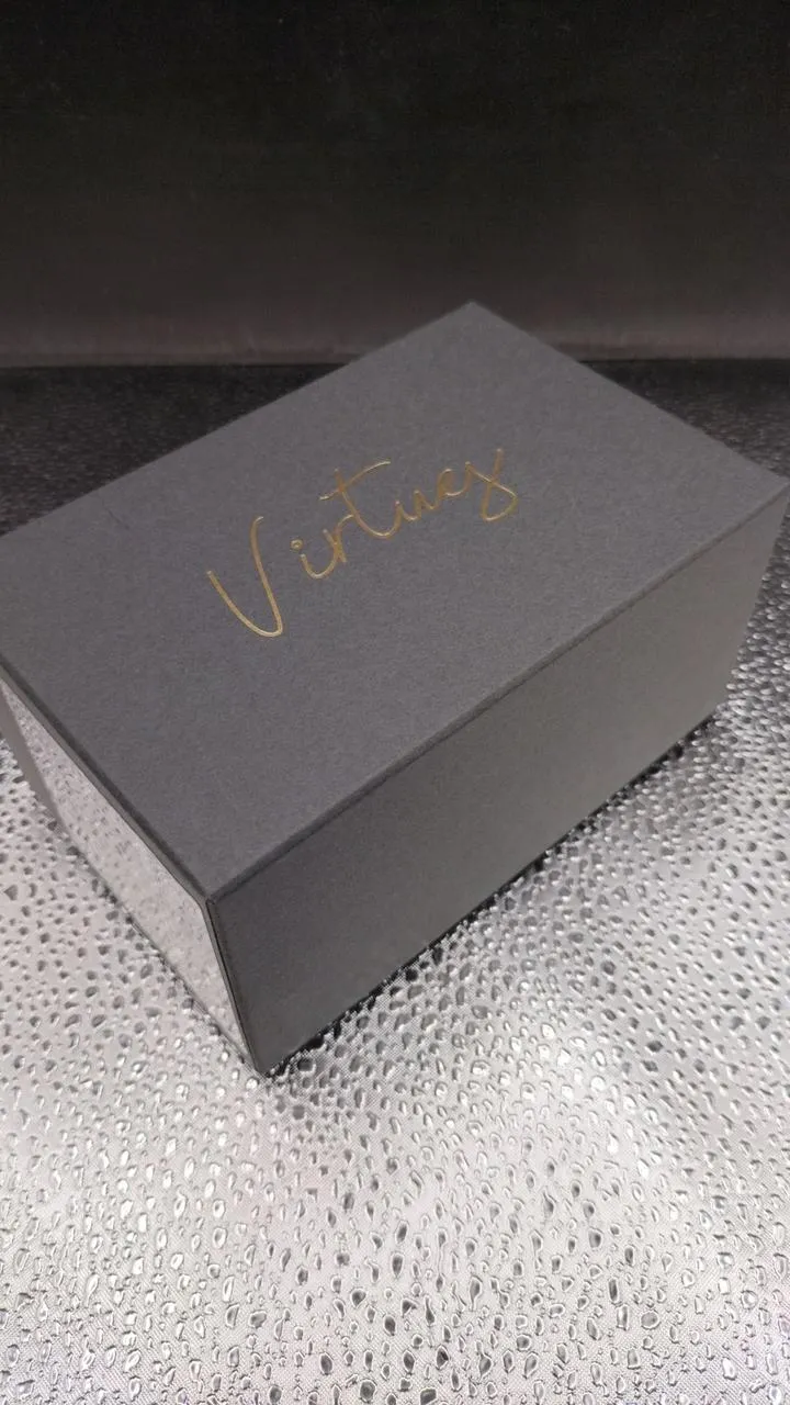 VIRTUES Effects pedal: LANDER CULT LIMITED ISS.3