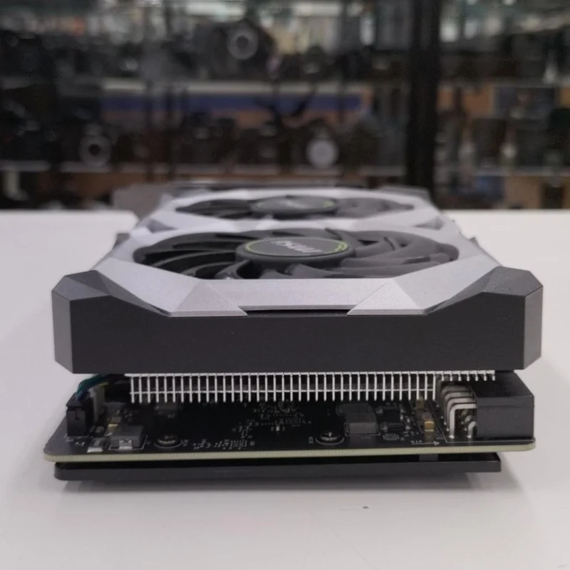 MSI NVIDIA PCI-EXPRESS RTX 2070 SUPER VENTUS GP OC