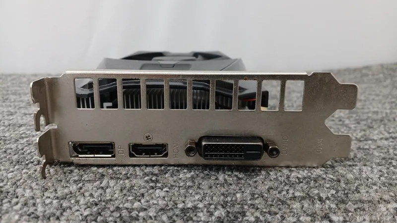 Carte graphique Xianren Zhizhi GTX1050 PCI-E2GB