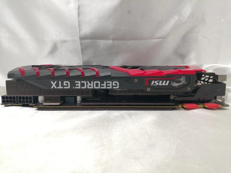 Carte graphique MSI : GEFORCE GTX1080 TI GAMING