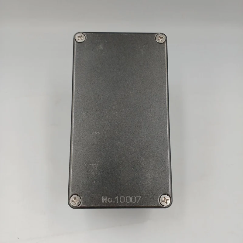 BEYOND Effects pedal: BASS WIRED