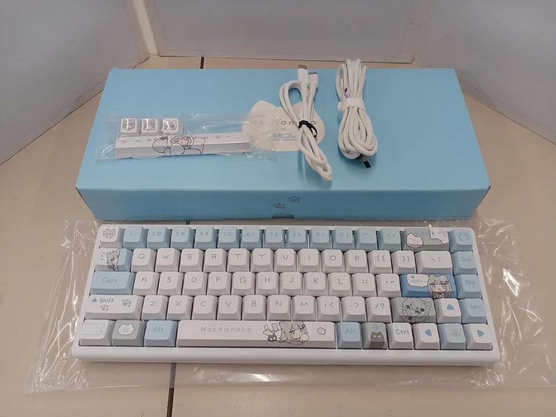 Clavier de jeu FumoCollection POLAR 65 PRO Modèle Fumokore × NACHONEKO
