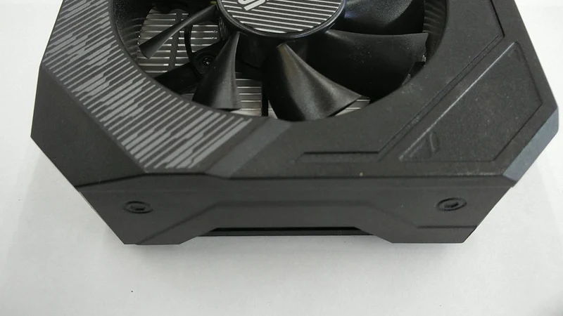Carte graphique ASUS : TUG-GTX1660TI