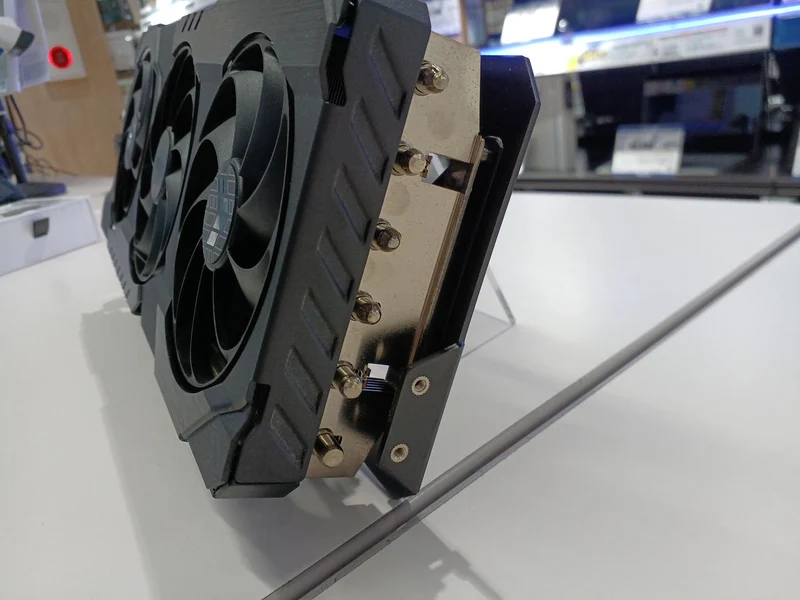ASUS Graphics Card TUF-RTX3070TI-8G-V2-GAMING