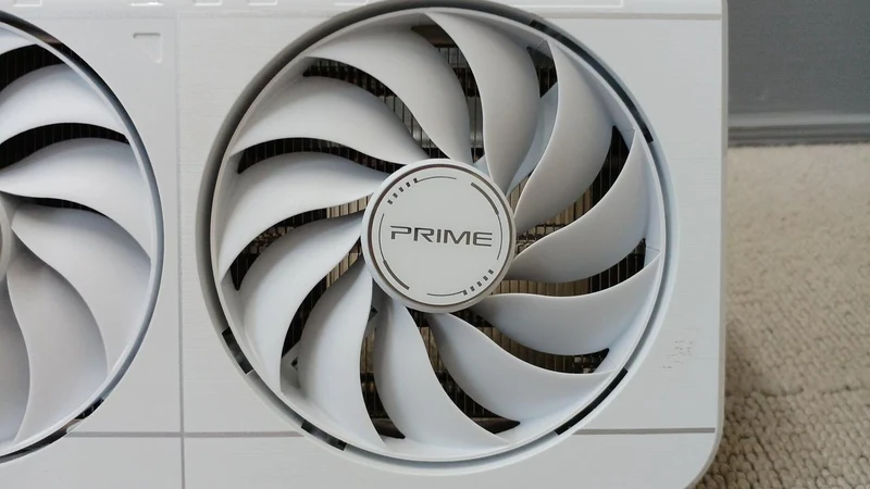 Carte graphique ASUS : PRIME-RX9070XY-O16G-BLANC