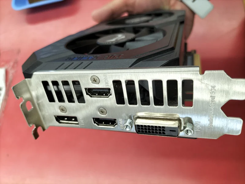 Carte graphique ASUS : GTX 1660 Ti 6G EVO