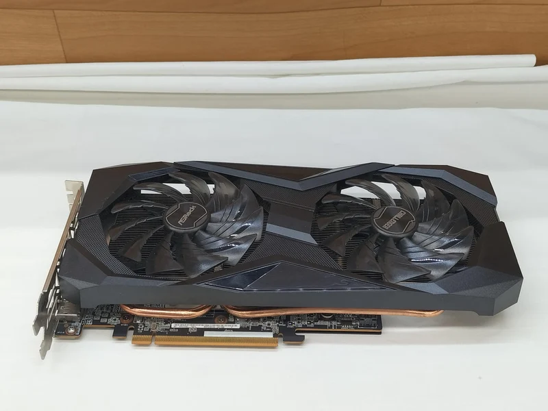 Carte graphique ASROCK RX6600XT CLD 8 Go