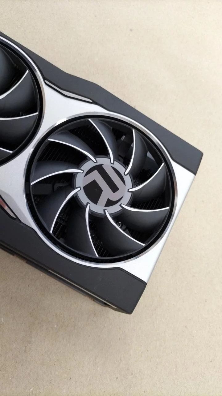 Carte graphique ATI : RX6800 16 Go
