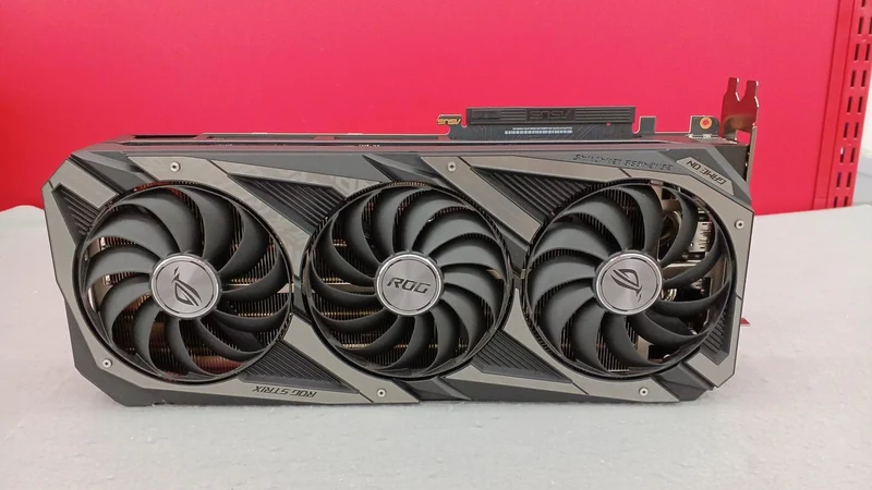ASUS Graphics Board: ROG-STRIX-RTX3070TI-O8G-GAMING