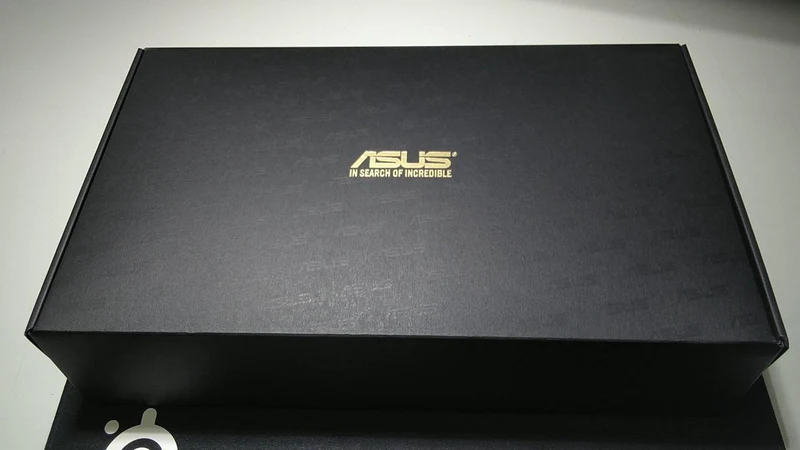 Carte graphique ASUS : DUAL-RX7700XT-O12G
