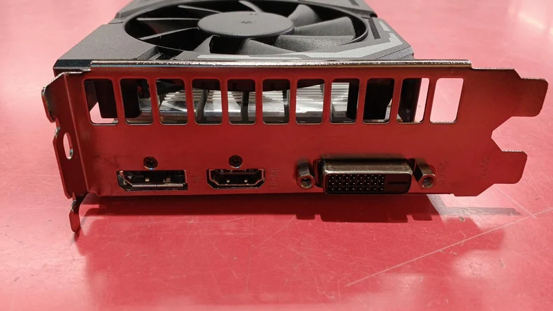 Xianren Zhizhi Graphics Card: GF-GTX1650-E4GB/OC/DF