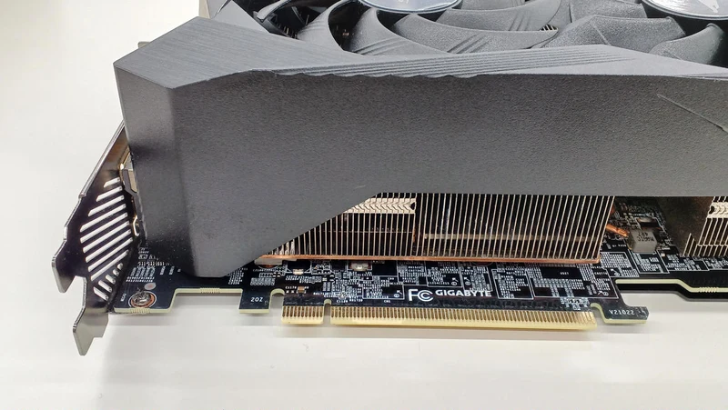 GIGABYTE Graphics Board: AORUS GEFORCE RTX 3070TI