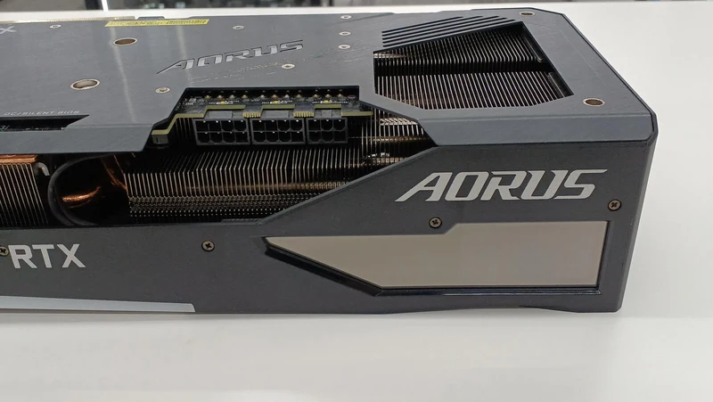 GIGABYTE Graphics Board: AORUS GEFORCE RTX 3070TI