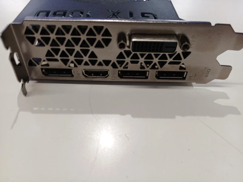Carte graphique NVIDIA GTX1060 PCI-E 3 Go GDDR5