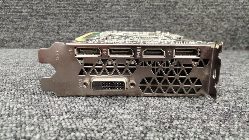 Carte graphique NVIDIA : GTX 1060