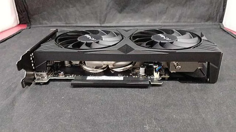 Carte graphique PNY : GEFORCE RTX 4060 8 Go VERTO