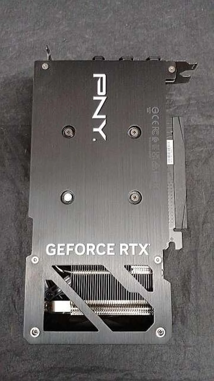 Carte graphique PNY : GEFORCE RTX 4060 8 Go VERTO