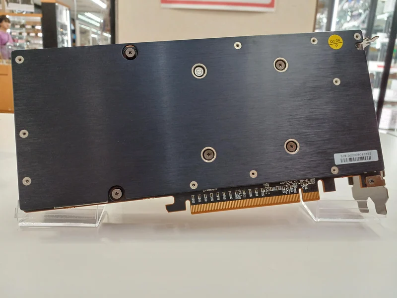 Carte graphique Xianren Zhizhi : RD-RX5700XT-E8GB/DF