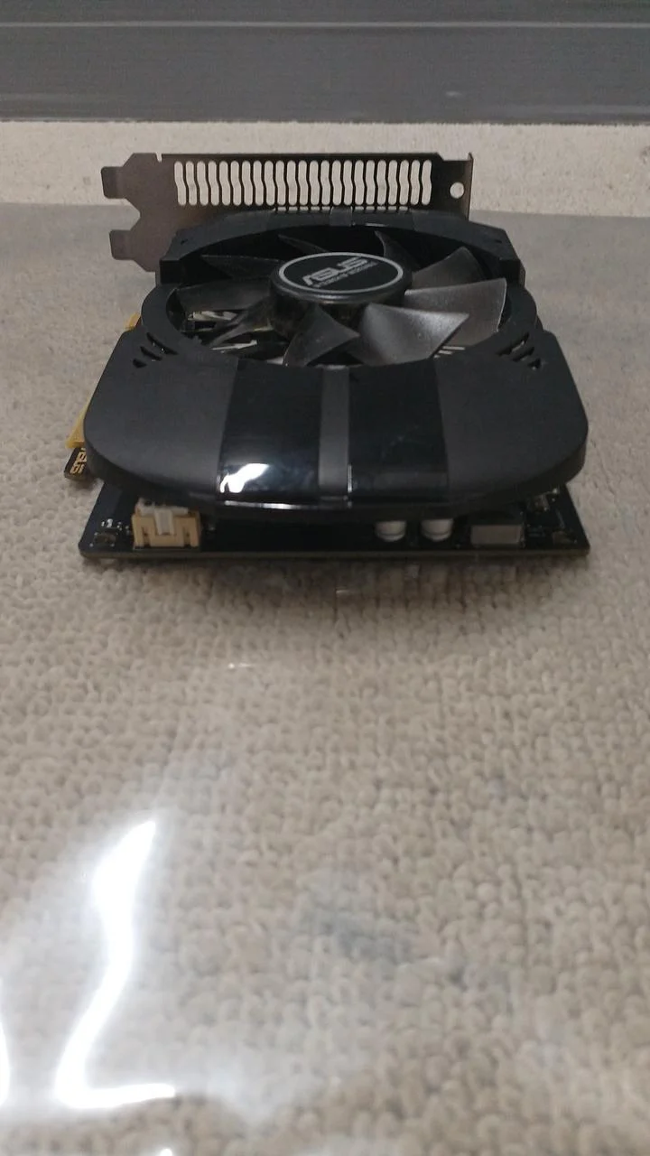 Carte graphique ASUS PH-GTX1050TI-4G