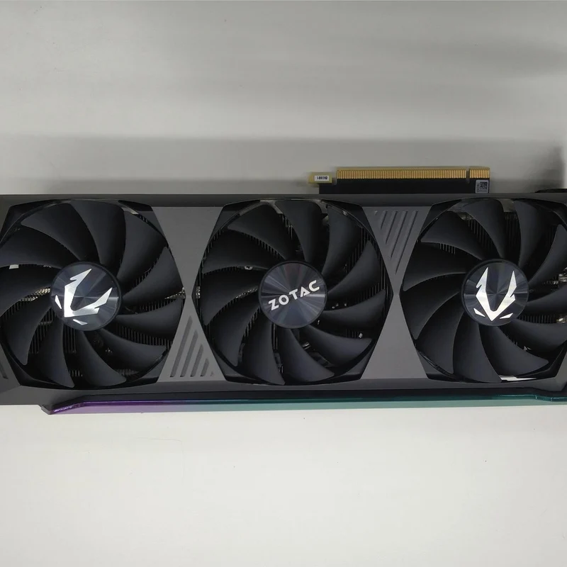 Carte graphique ZOTAC : ZT-A30800F-10P