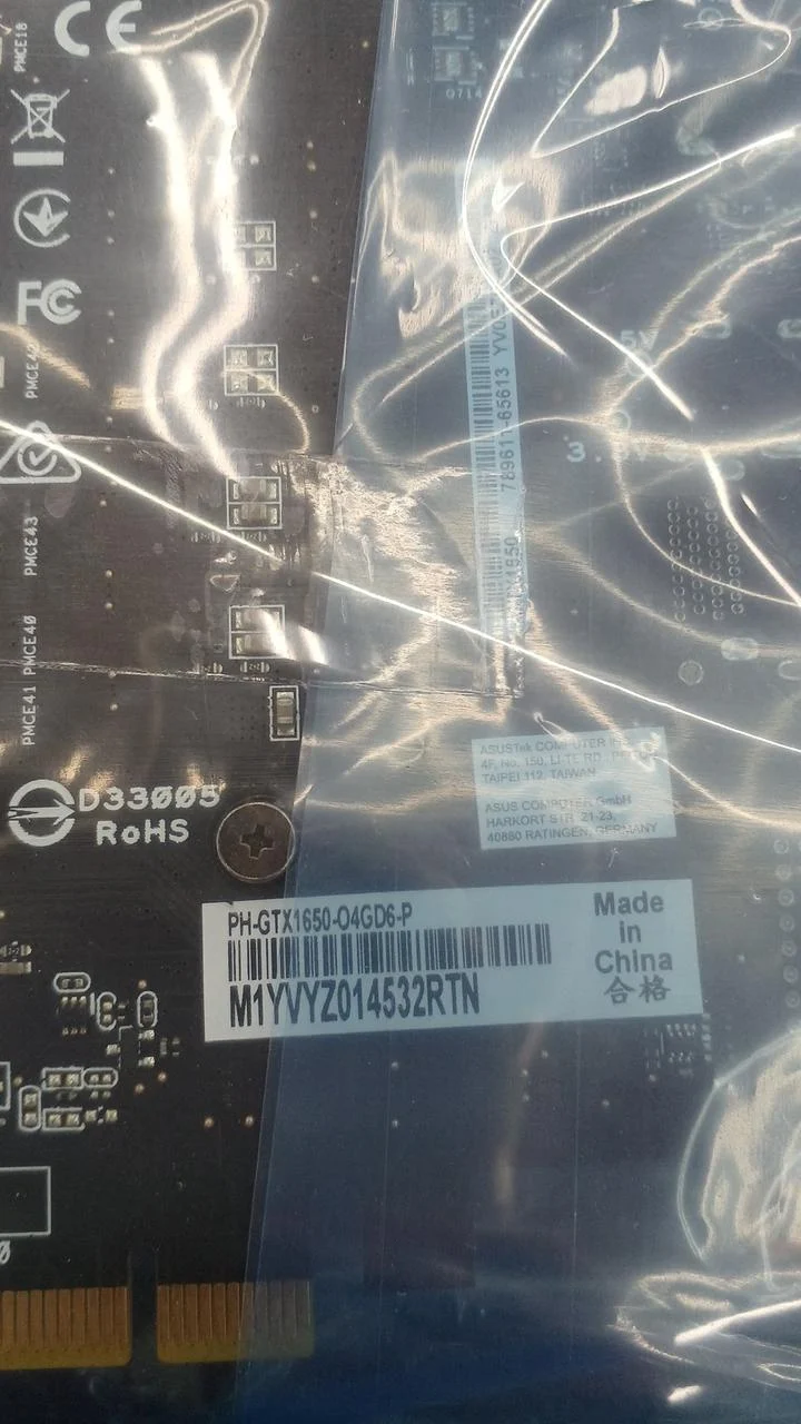 Carte graphique ASUS : PH-GTX1650-O4GD6-P