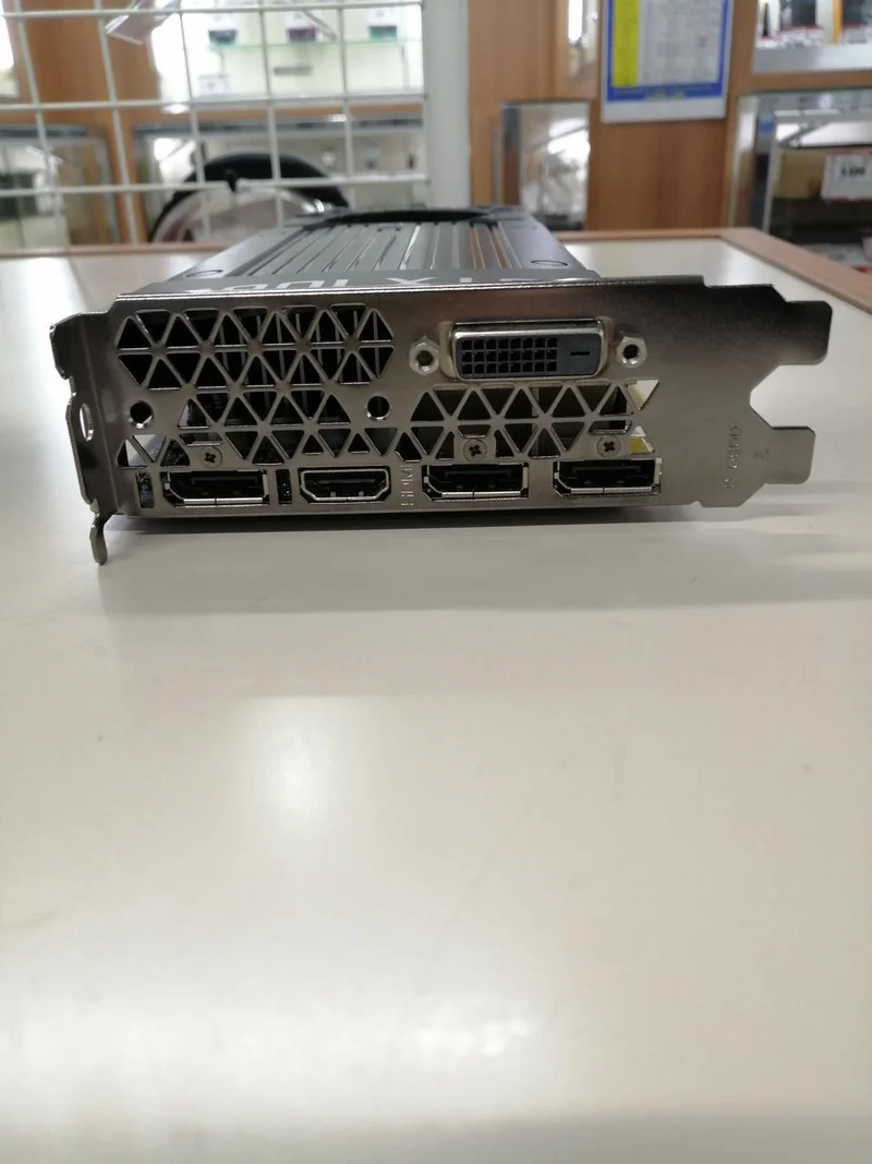 Carte graphique ZOTAC GTX1060 3 Go