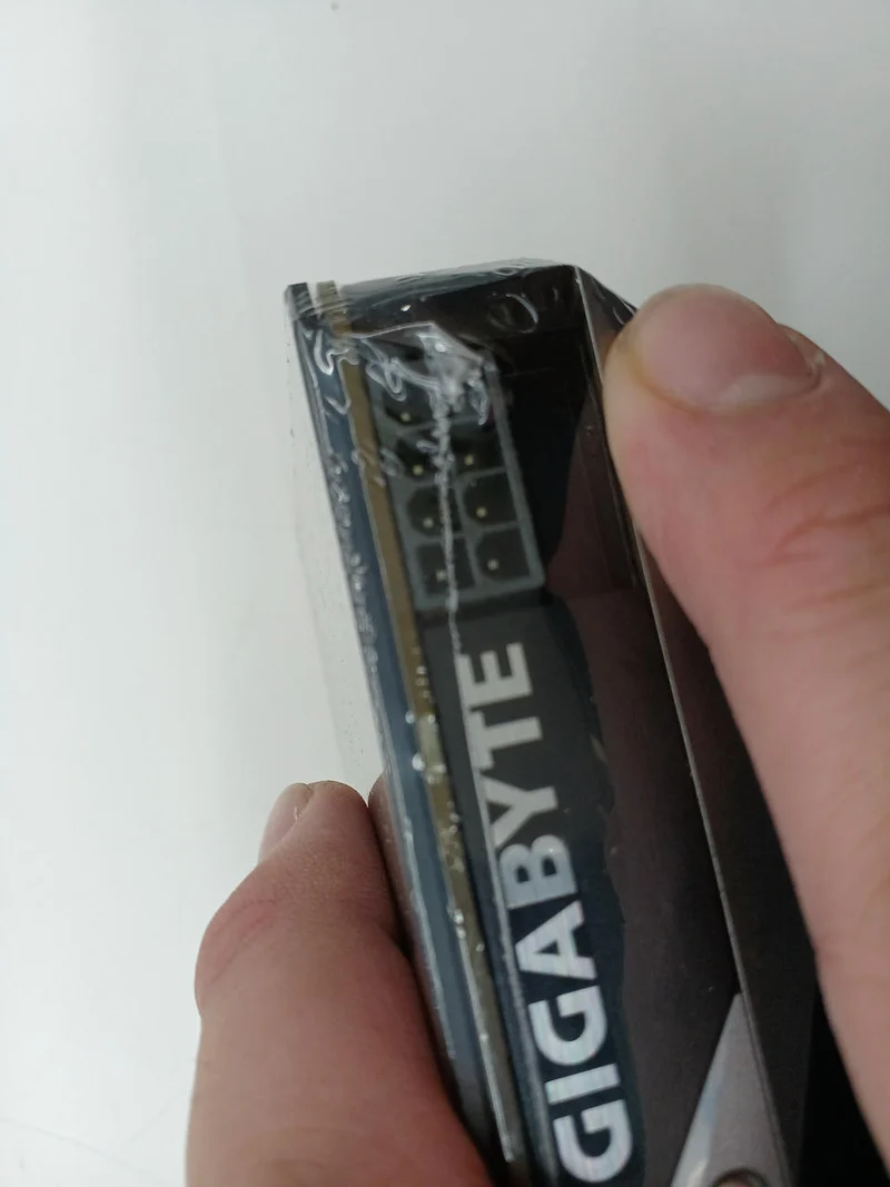Carte graphique GIGABYTE GV-N1070D5-8GD-B
