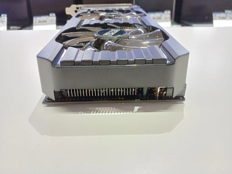 PALIT Graphics Board: NE51060015F9-1061D