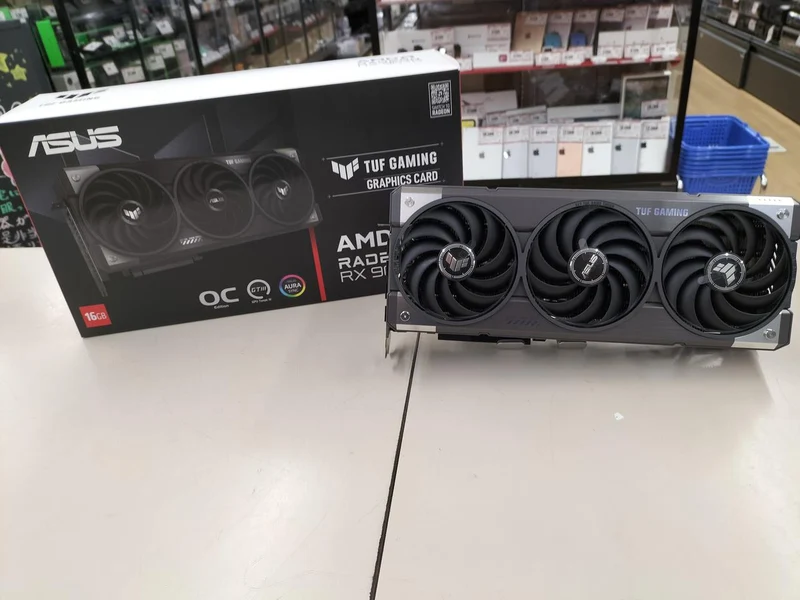 ASUS Graphics Board: TUF-RX9070-O16G-GAMING