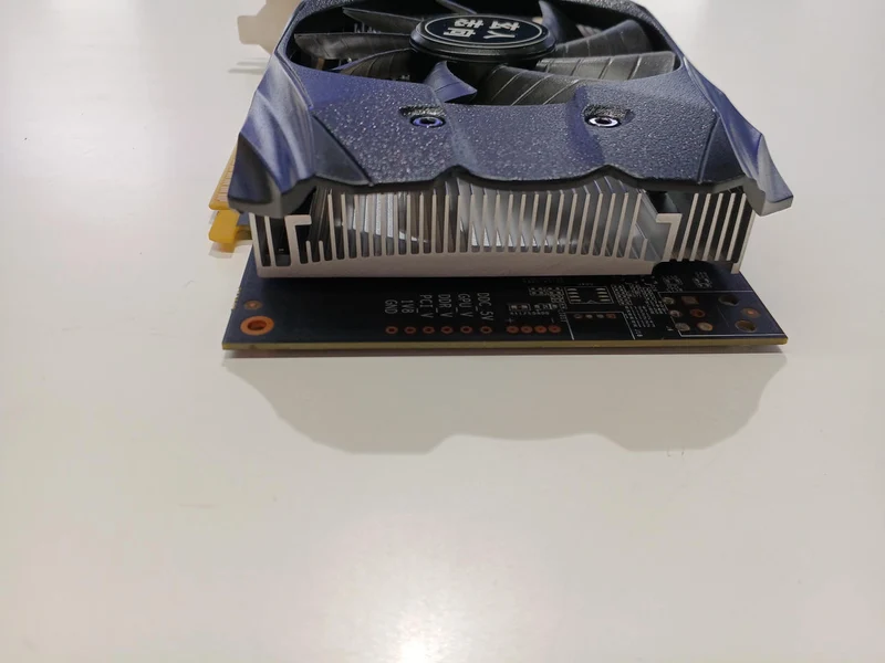 Carte graphique Xianren Zhizhi : GEFORCE GTX1050-2GB/OC/SF