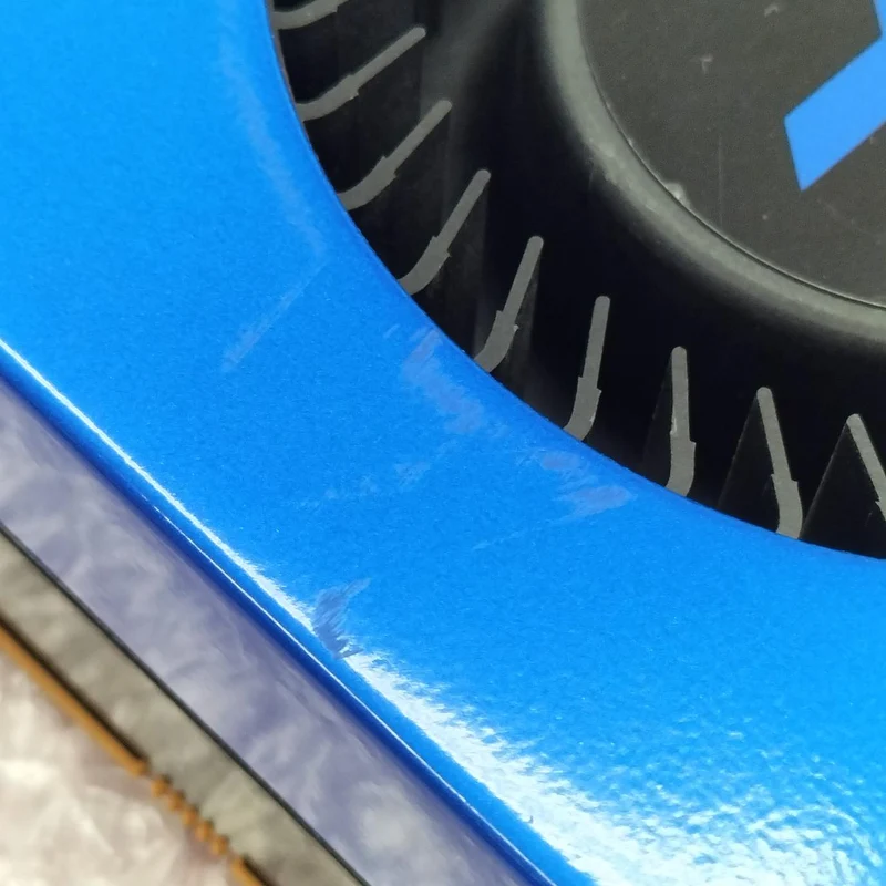 Carte graphique AMD : RADEON PRO V320