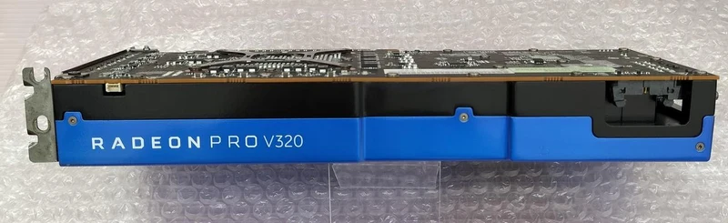 Carte graphique AMD : RADEON PRO V320