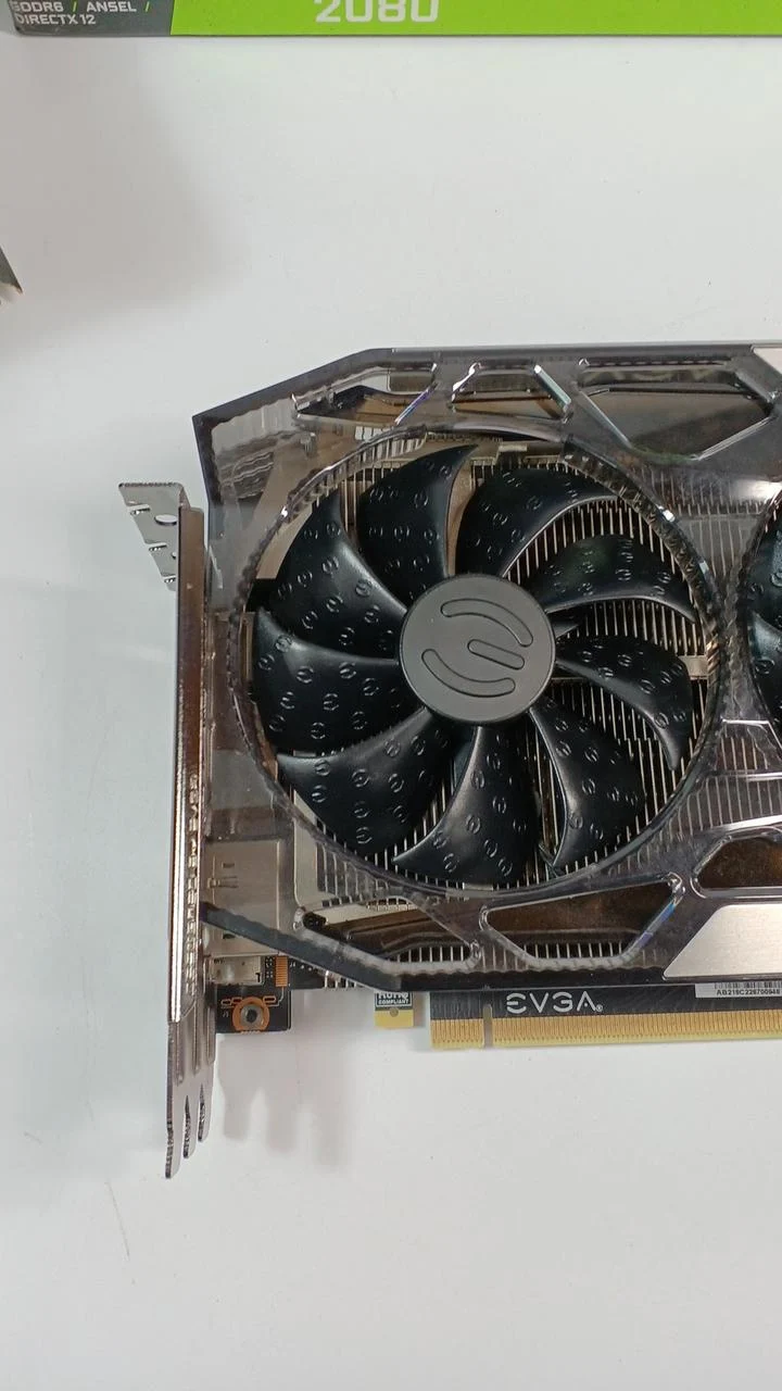 Carte graphique EVGA : GEFORCE RTX 2080