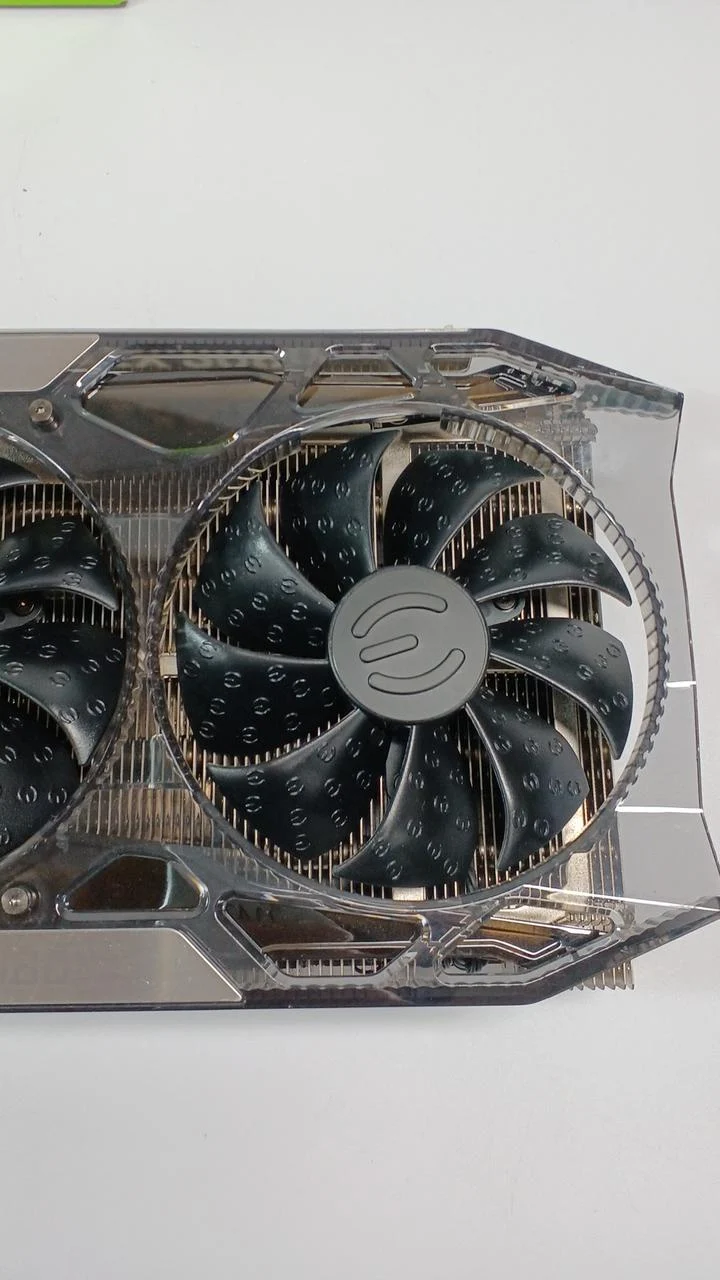 Carte graphique EVGA : GEFORCE RTX 2080
