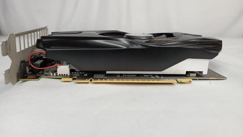 Carte graphique Xianren Zhizhi : GF-GTX1050-2GB