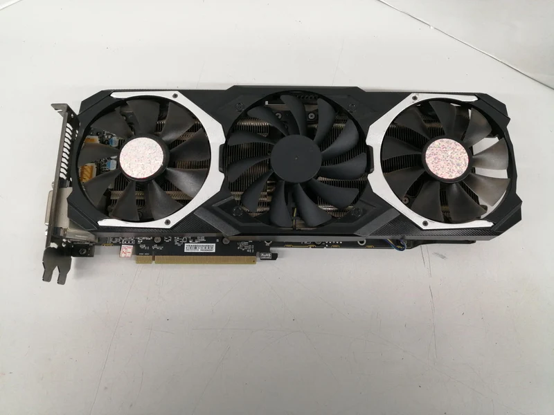 RADEON Graphics Board: RX580