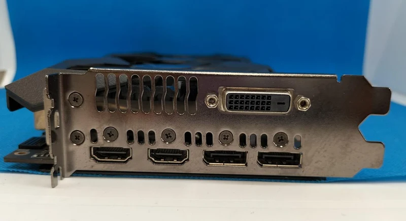 Carte graphique ASUS : STRIX-GTX1070-O8G-GAMING