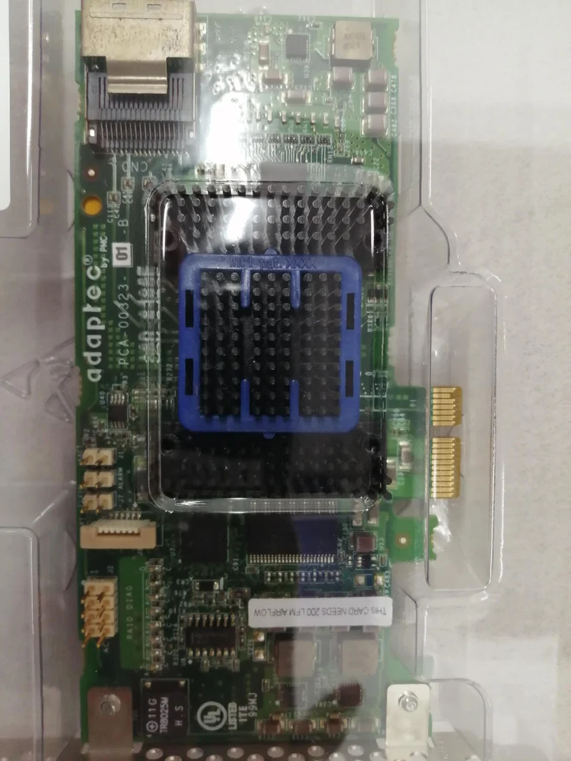 Contrôleur RAID ADAPTEC ASR-6405