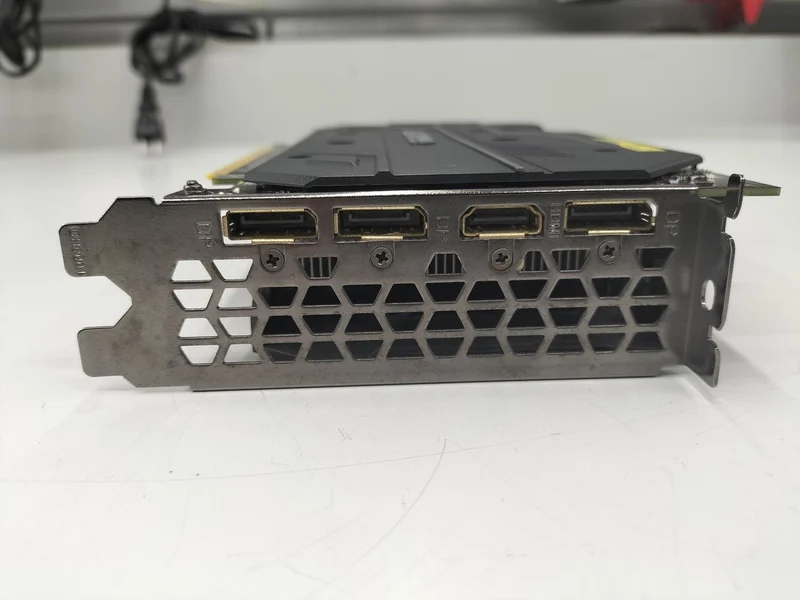 Carte graphique GIGABYTE : GV-N166TOC-6GD