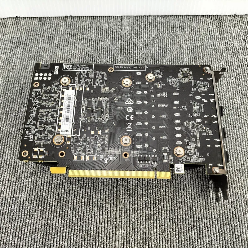 ZOTAC [Banc FF terminé] ZOTAC ZT-T16620H-10B ZT-T16620H-10B