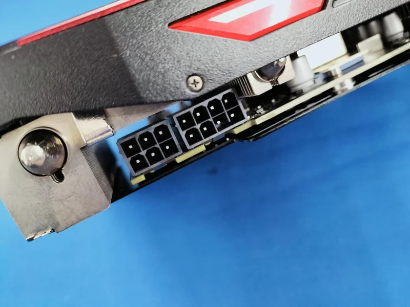 Carte graphique ASUS : STRIX R9 390