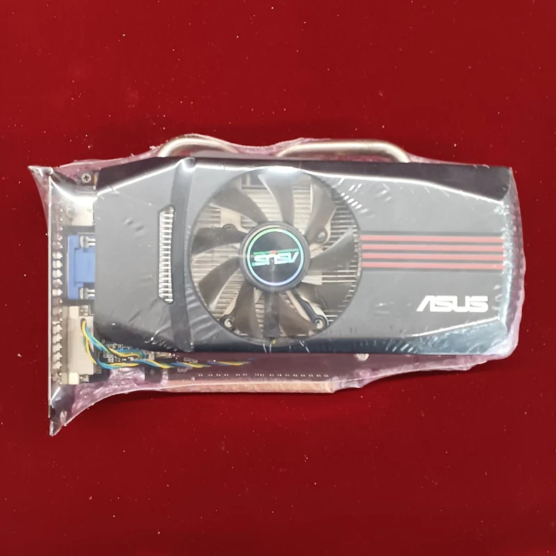 Carte graphique ASUS ENGTX550 TI DC TOP/DI/1GD5