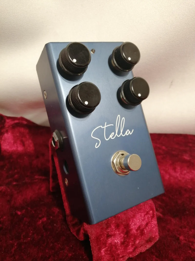 VIRTUES Effects pedal: STELLA