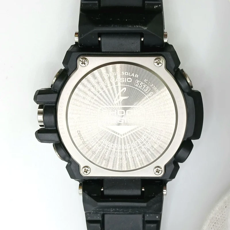 CASIO G-SHOCK GST-B100