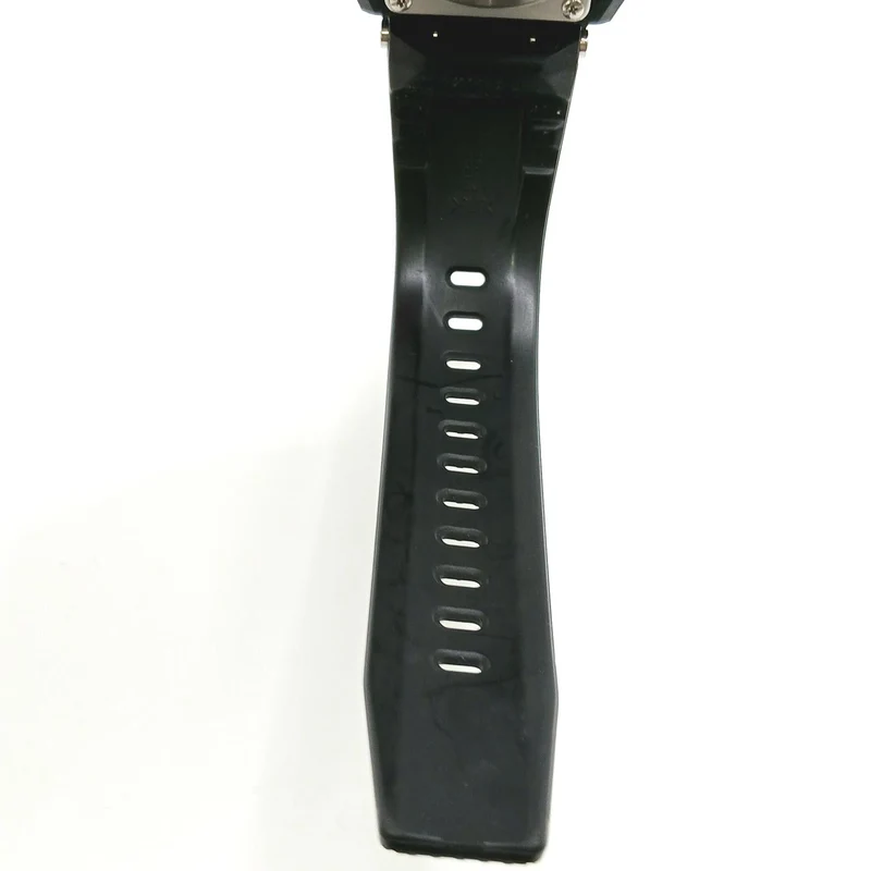 CASIO G-SHOCK GST-B100