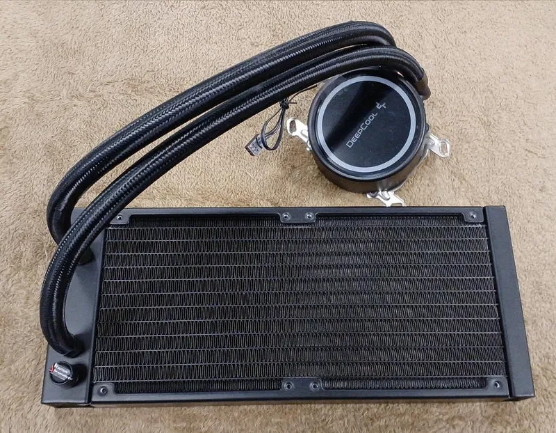DEEPCOOL ARGB Liquid Cooler GAMMAXX L240 A-RGB