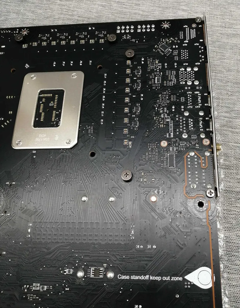Carte mère MSI MAG Z790 TOMAHAWK WIFI DDR5