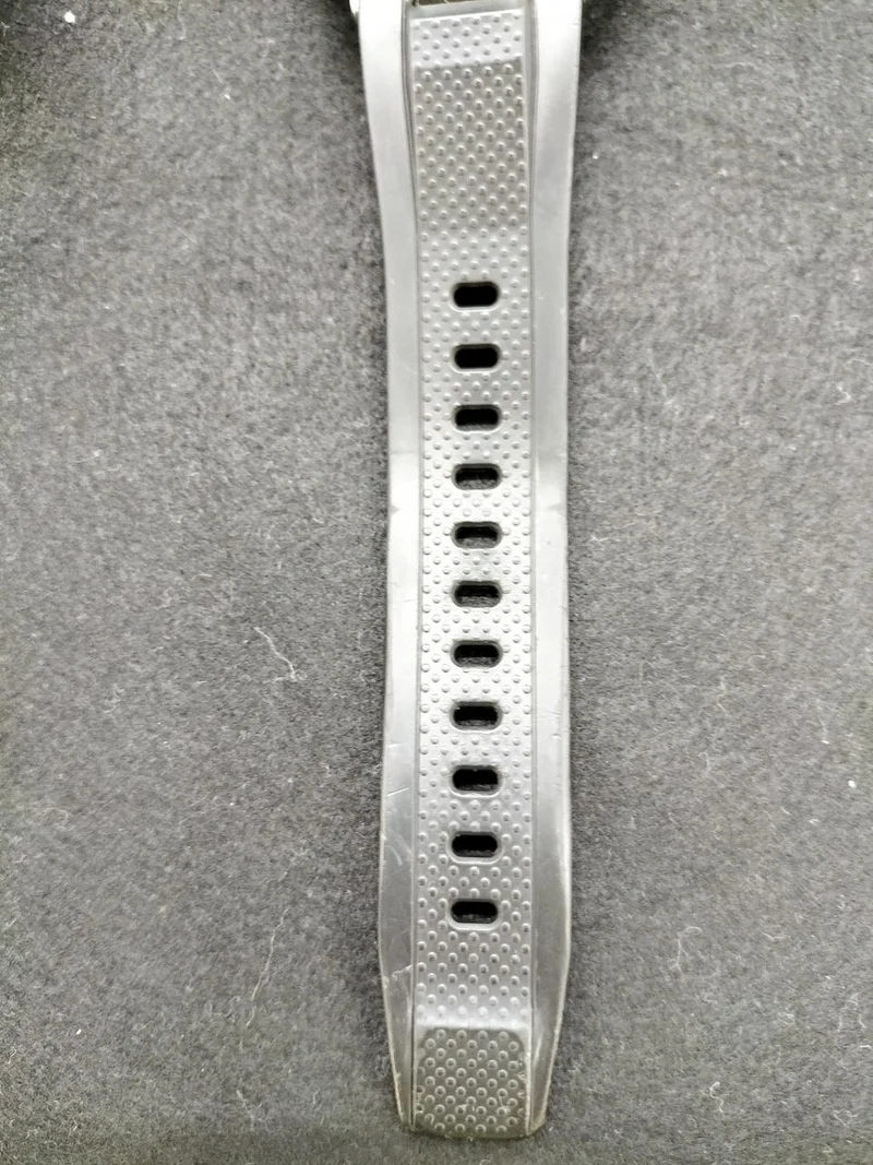 CASIO G-SHOCK/G-STEEL GST-W100G