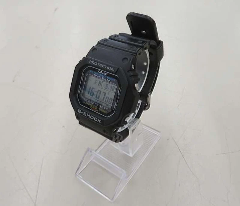 Montre-bracelet numérique à quartz CASIO G-5600UE